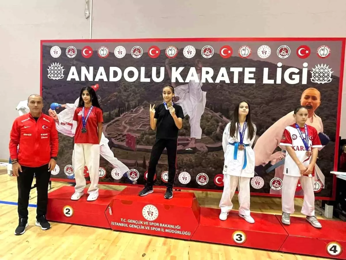 kubra beril culfadan anadolu karate liginde ucunculuk CW9bd6nm