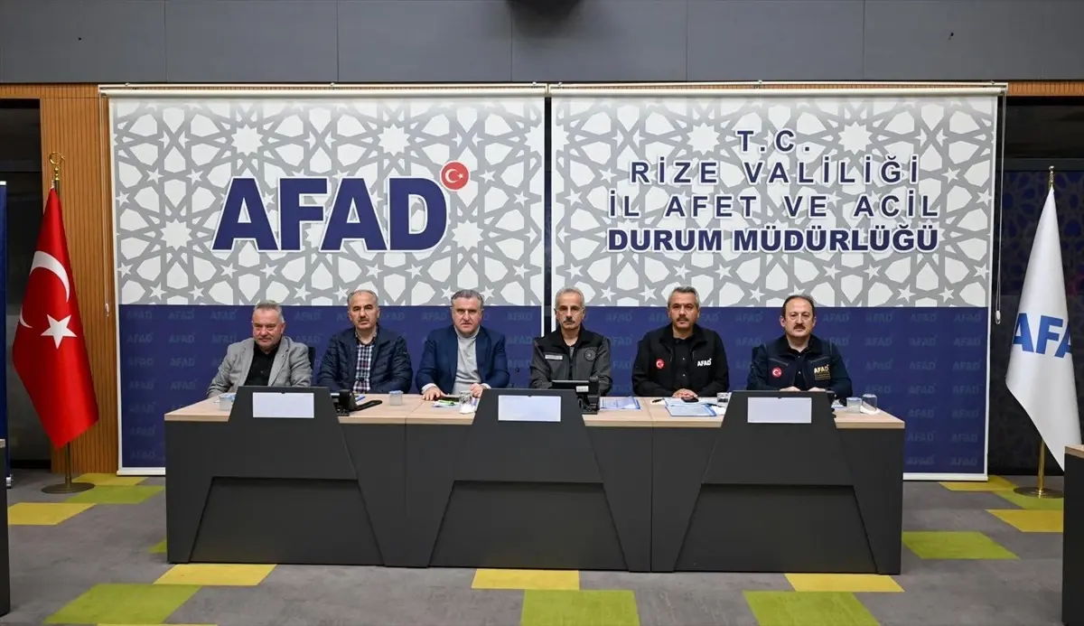 rizede sel ve taskinlar icin koordinasyon toplantisi pHxkhze8