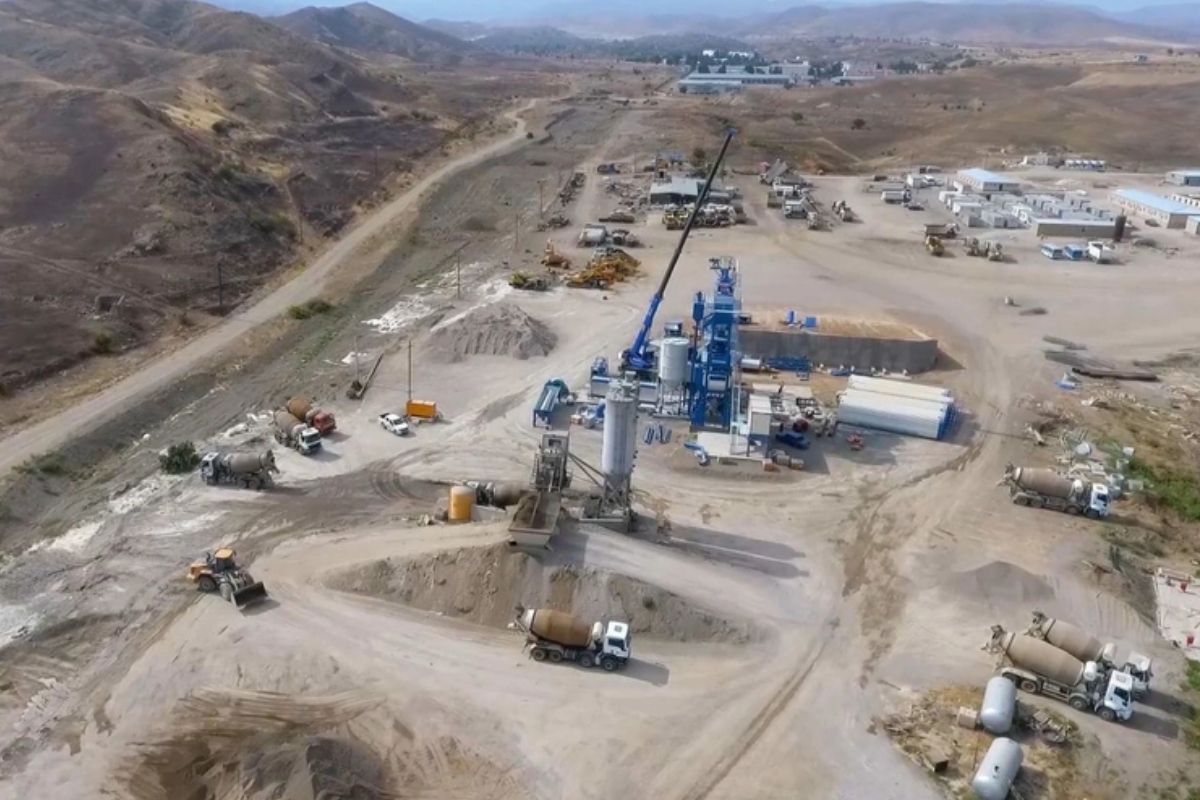 azerbaycanin kurtarilmis topraklarina 2025te 17 milyar dolar yatirim yapildi Q5p1QJHG.jpg