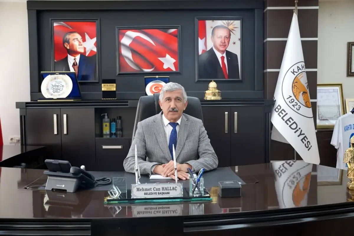 baskan hallactan 29 ekim cumhuriyet bayrami mesaji hgztEaEK.jpg