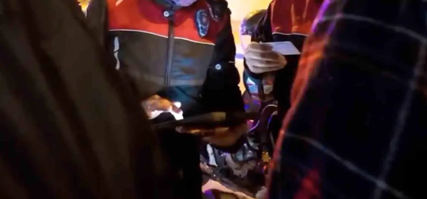 canakkalede polis denetimleri 30 sahis yakalandi narkotik ve silah ele gecirildi fNpzDlpR.jpg