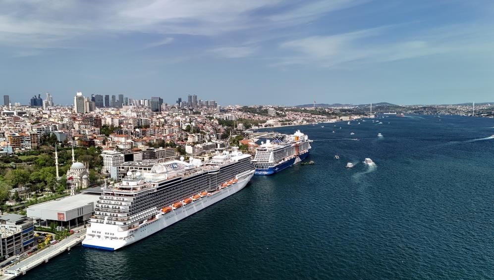 istanbula 410 bin 577 kruvaziyer yolcusu geldi xlpMx2Z5