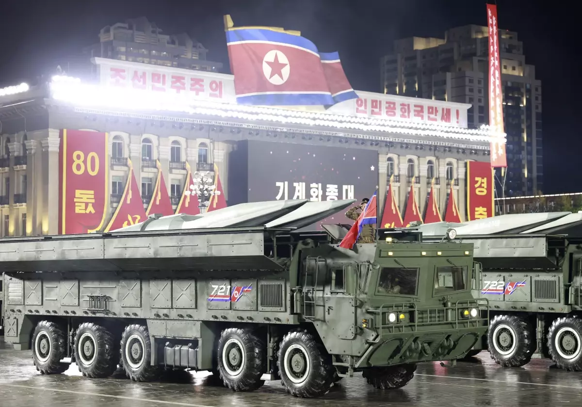 kuzey kore 80 kurulus yildonumunu askeri gecit toreni ile kutladi QVkp4XAb
