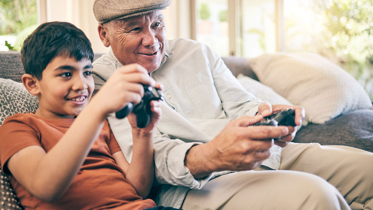 sadece cocuklar oyun oynar diyenler yine yanildi Vi8sQhZ7.jpg