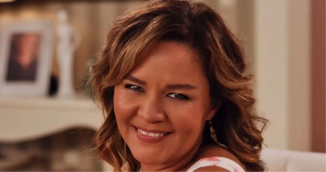 zeyno gunenc kimdir zeyno gunenc kac yasinda nereli kariyeri 6Hm4seJg.jpg