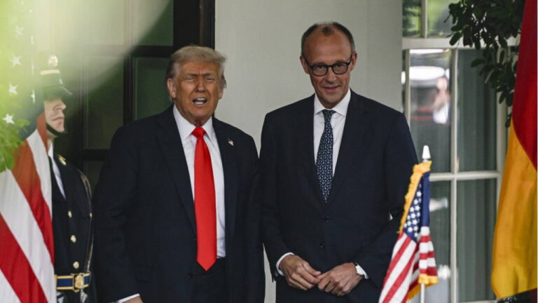 iran-uzerinden-elestirmisti-trumptan-merze-yanit-ijtuxBHC