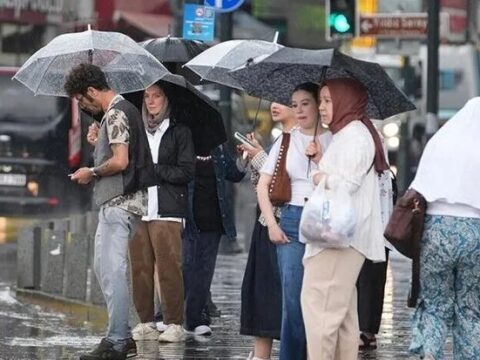 Akom ve meteorolojiden istanbul icin yagis uyarisi orhan sen asil tehlike agustosta basliyor eLMyV8Sf